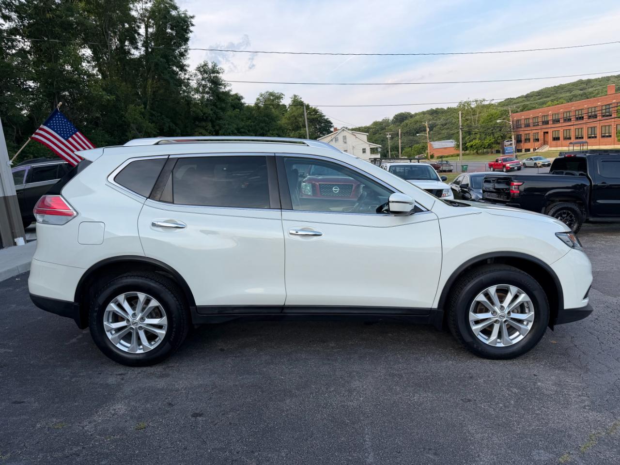 Nissan Rogue SV AWD 2016
