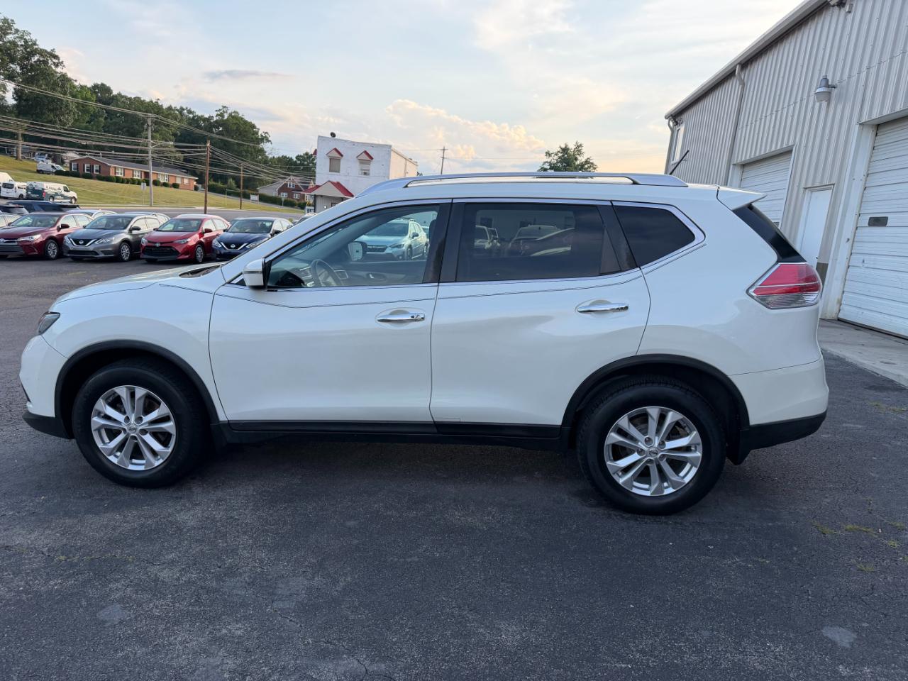 Nissan Rogue SV AWD 2016