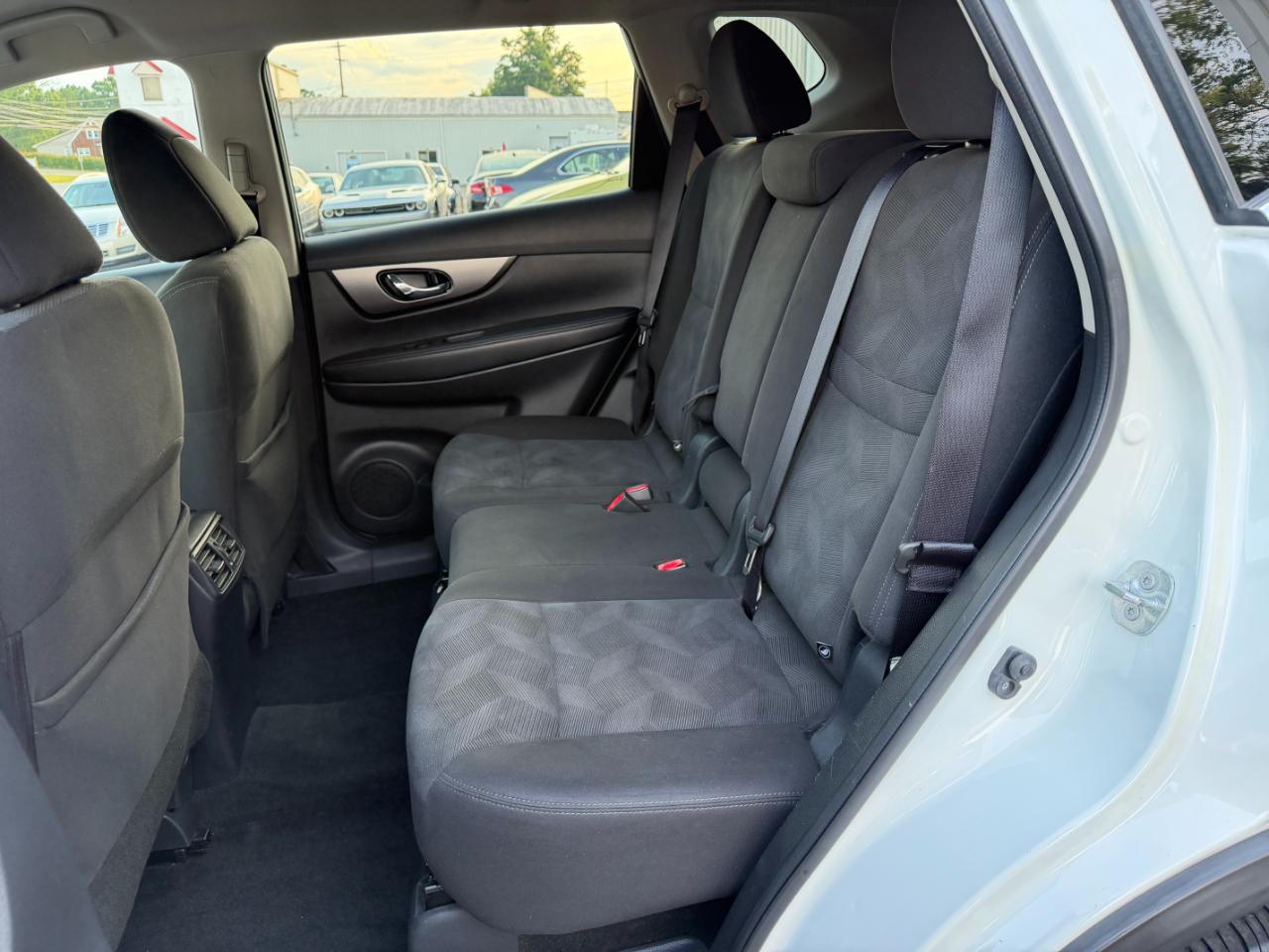 Nissan Rogue SV AWD 2016
