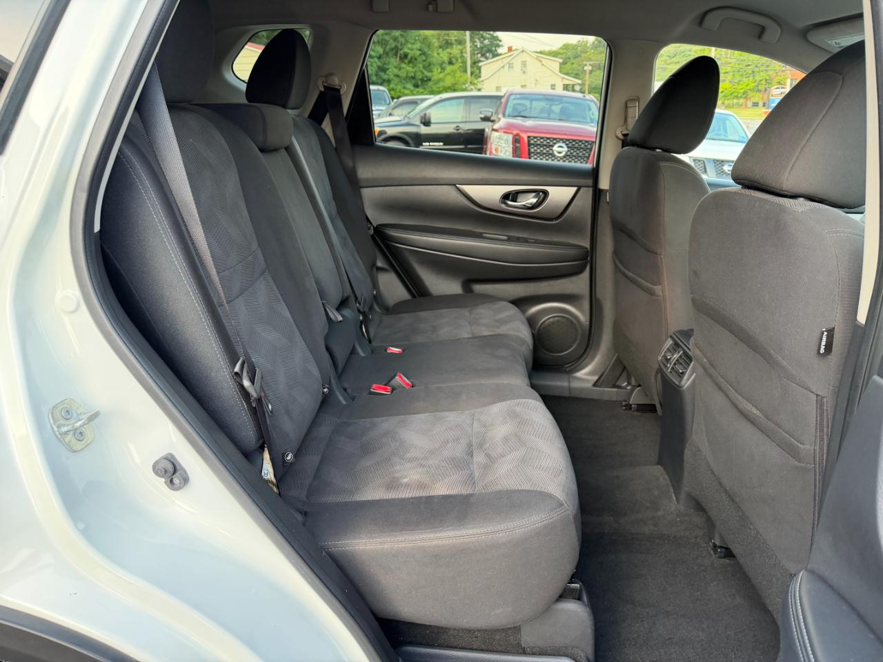 Nissan Rogue SV AWD 2016