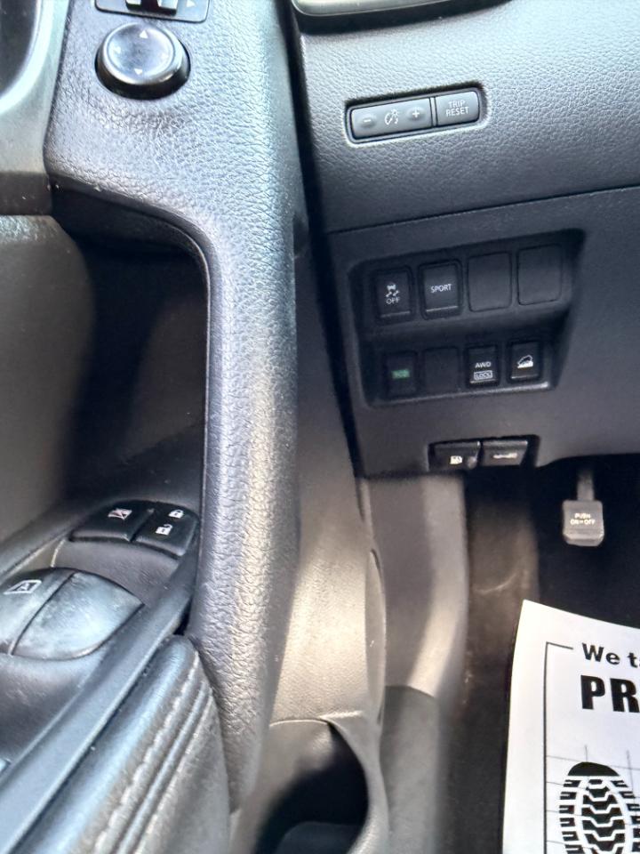 Nissan Rogue SV AWD 2016