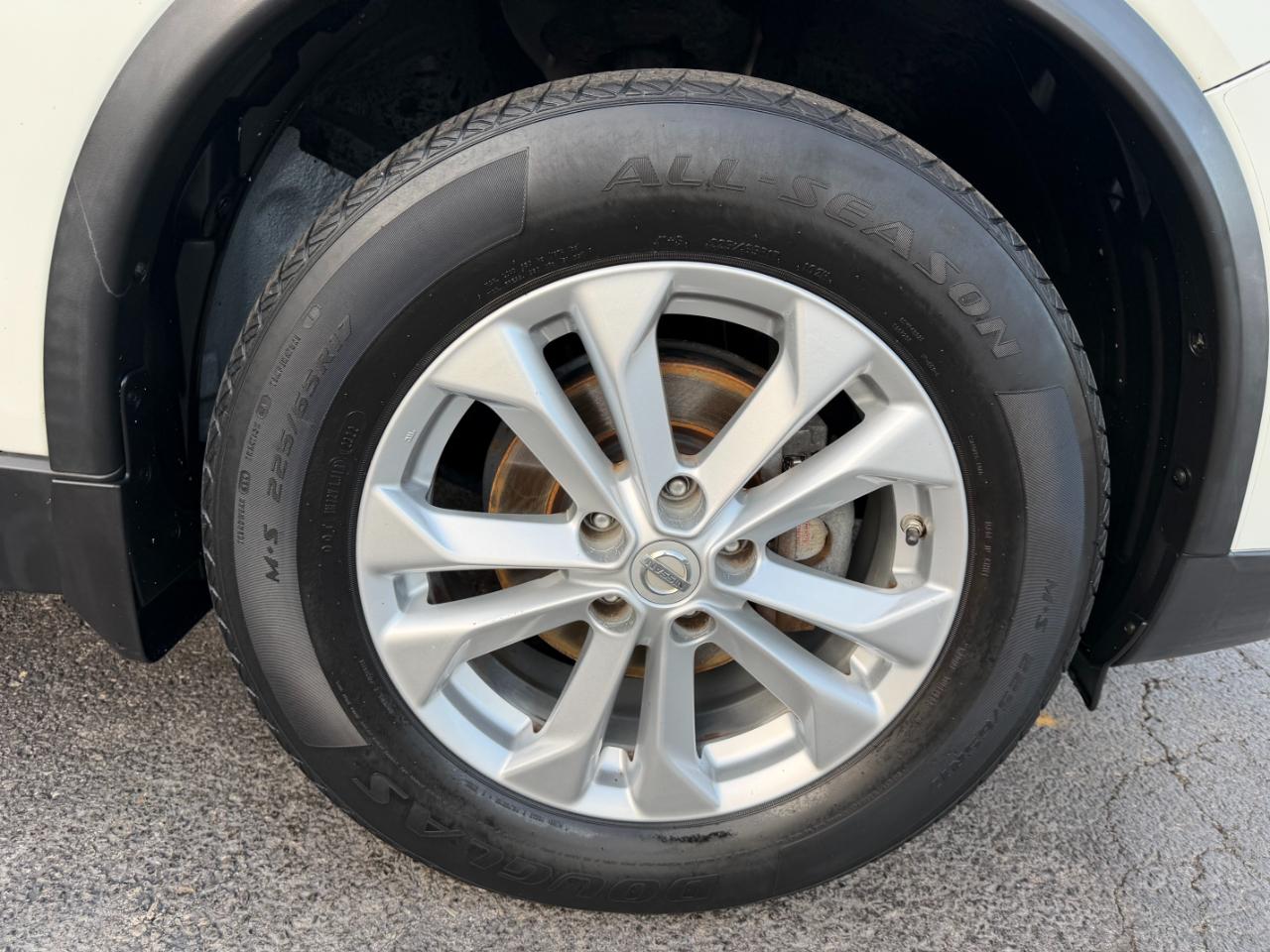 Nissan Rogue SV AWD 2016