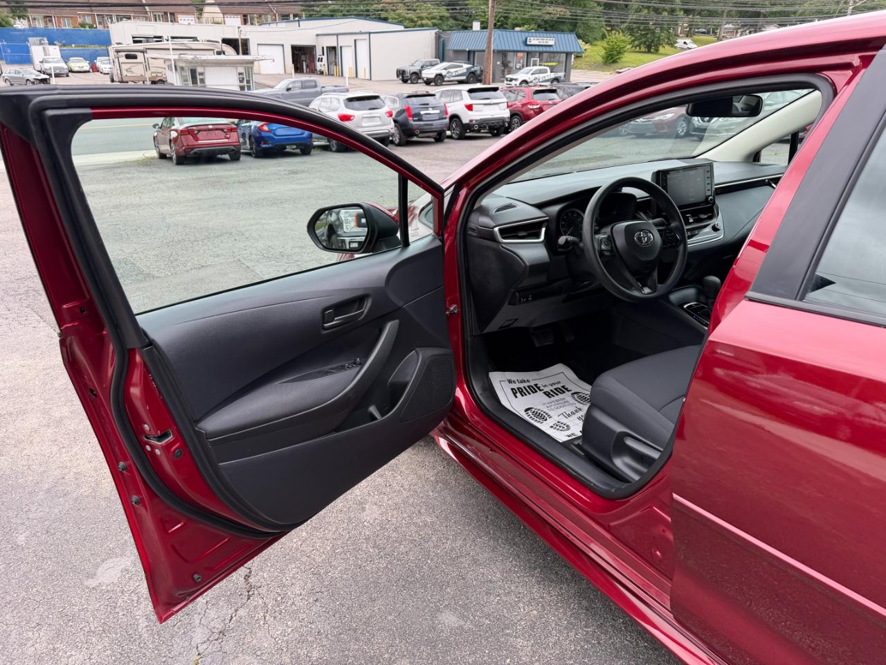 Toyota Corolla LE 2022