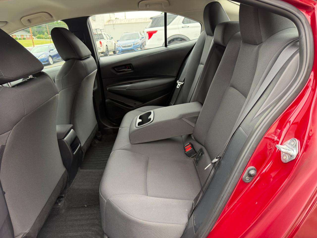 Toyota Corolla LE 2022