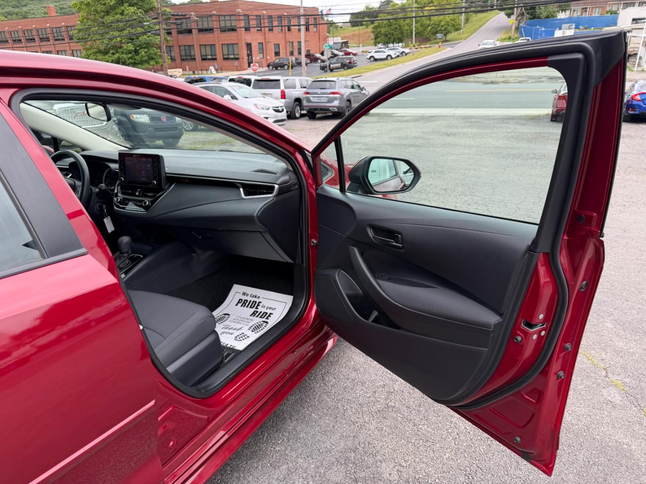 Toyota Corolla LE 2022