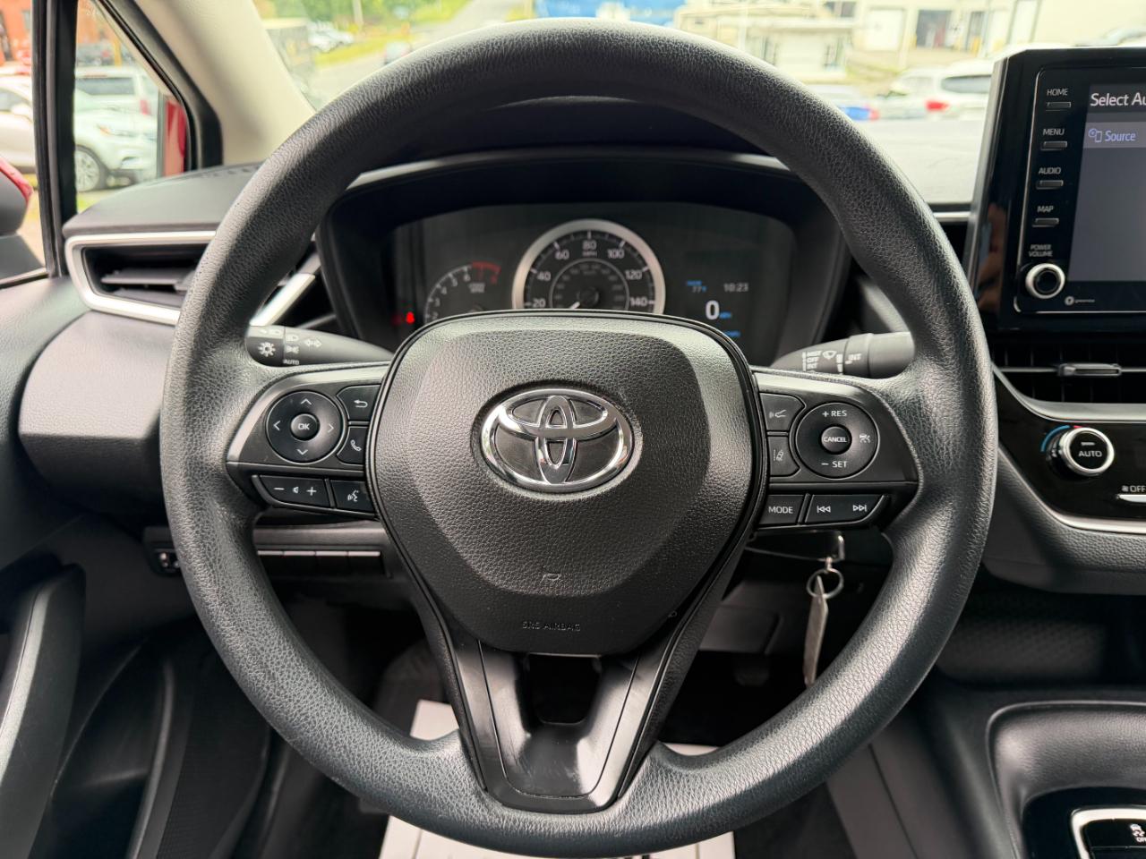 Toyota Corolla LE 2022