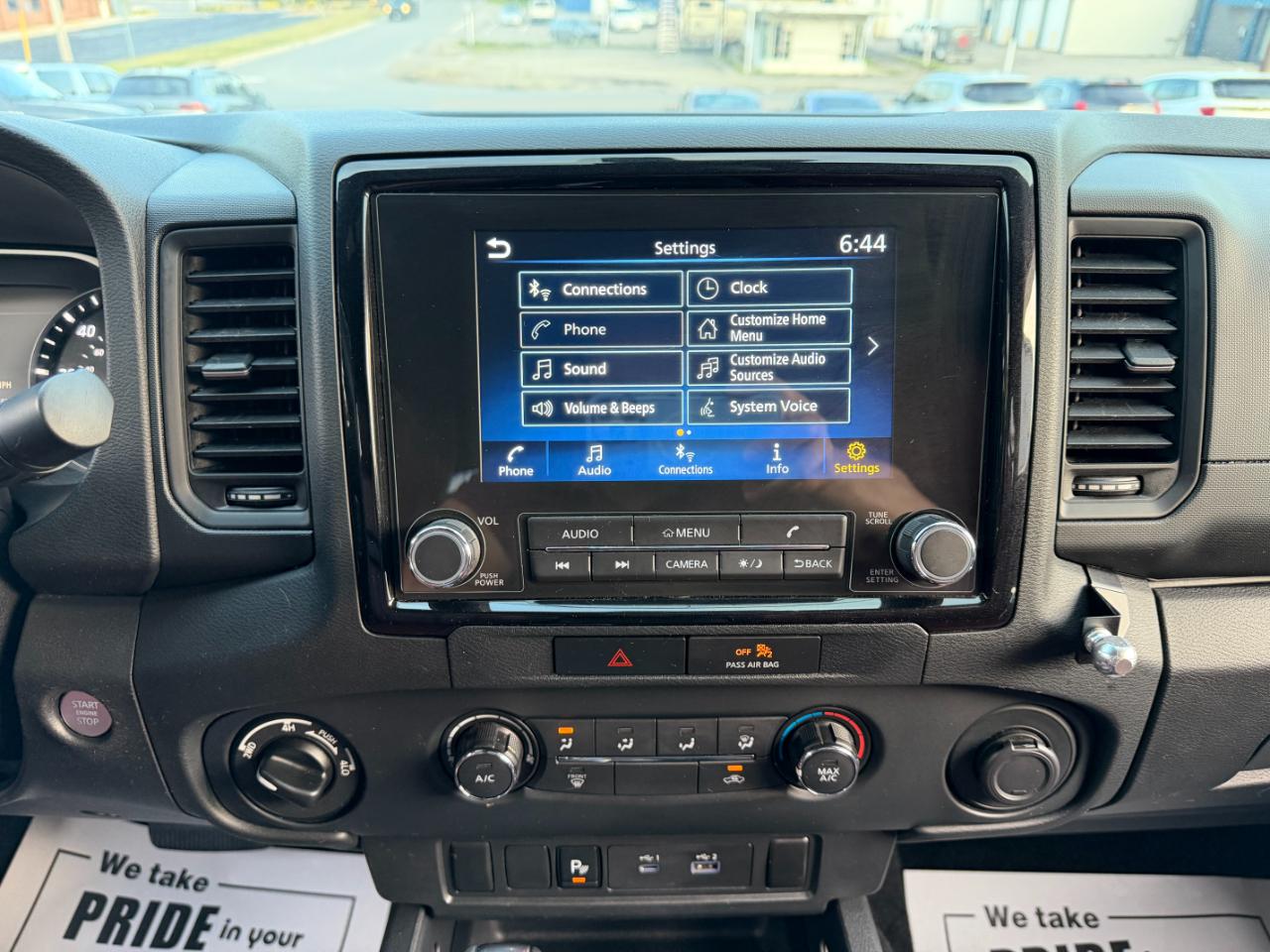 Nissan Frontier S Crew Cab 4WD 2022