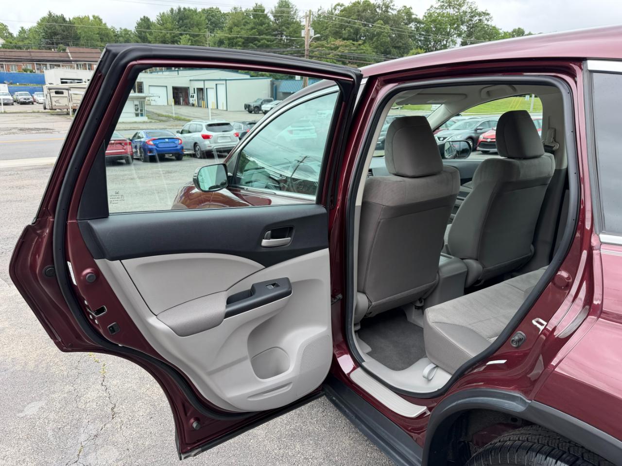 Honda CR-V LX 4WD 5-Speed AT 2014
