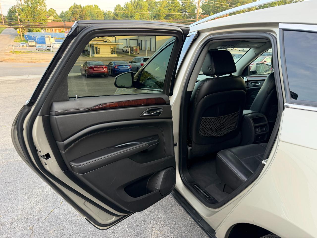 Cadillac SRX Luxury Collection AWD 2015
