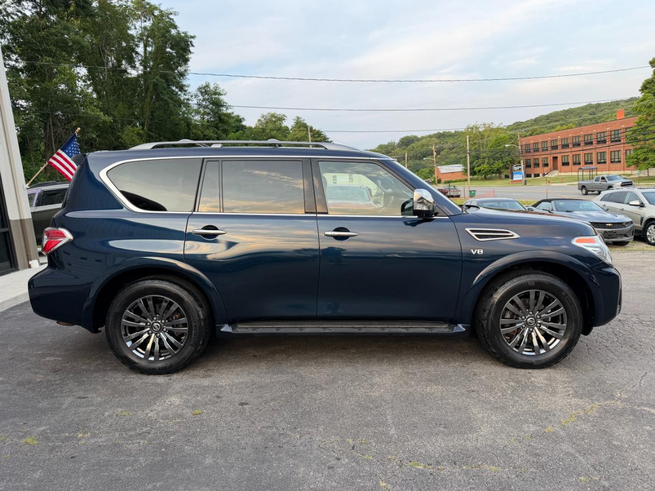 Nissan Armada  2019