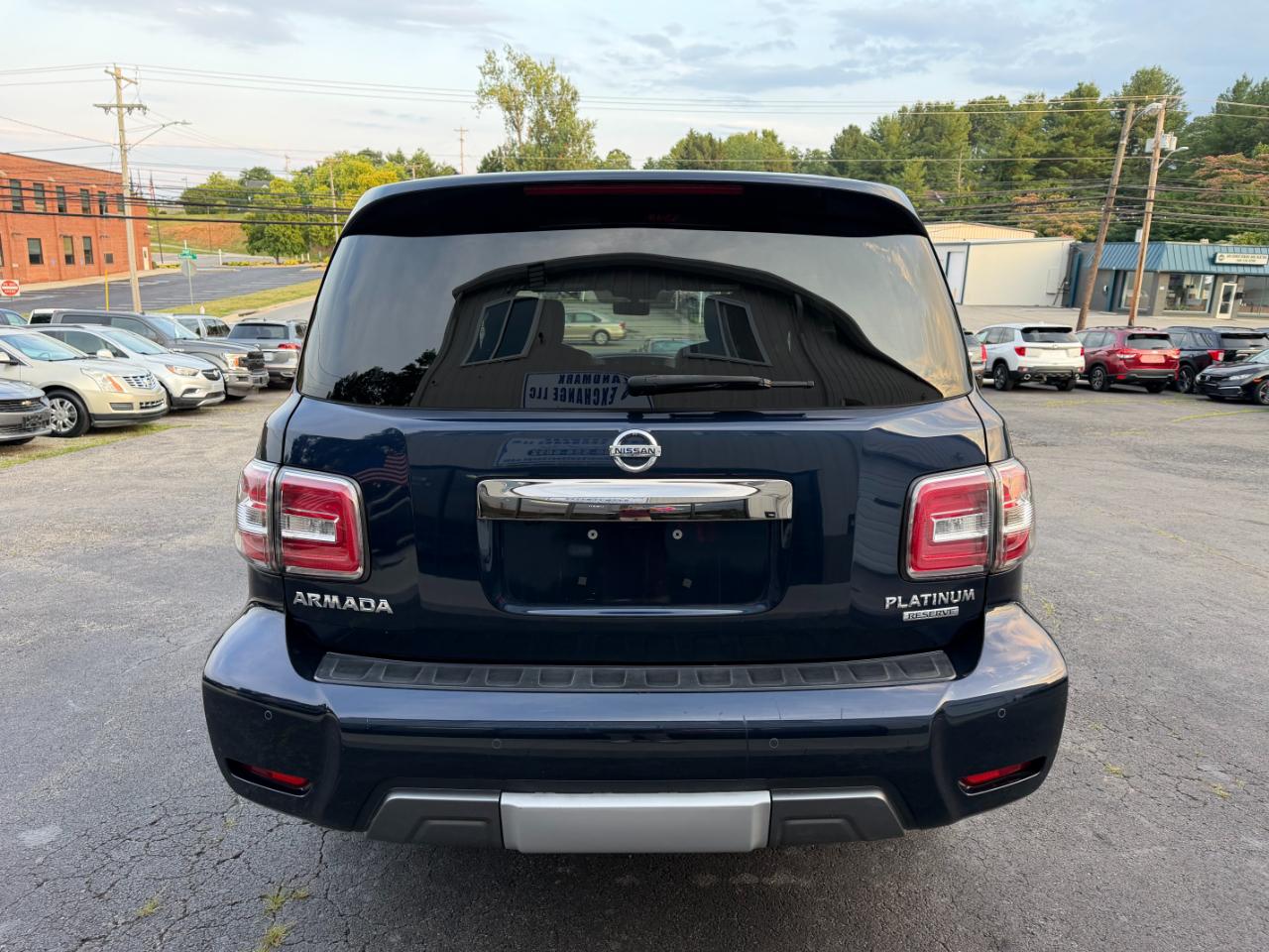 Nissan Armada  2019