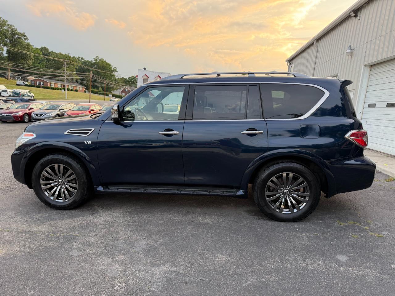 Nissan Armada  2019