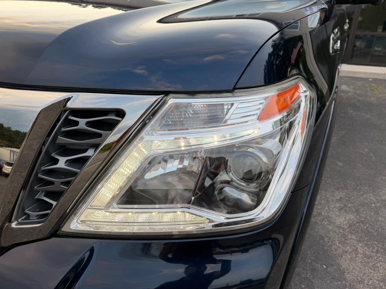 Nissan Armada  2019
