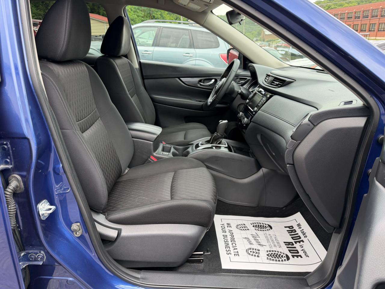 Nissan Rogue SV AWD 2020