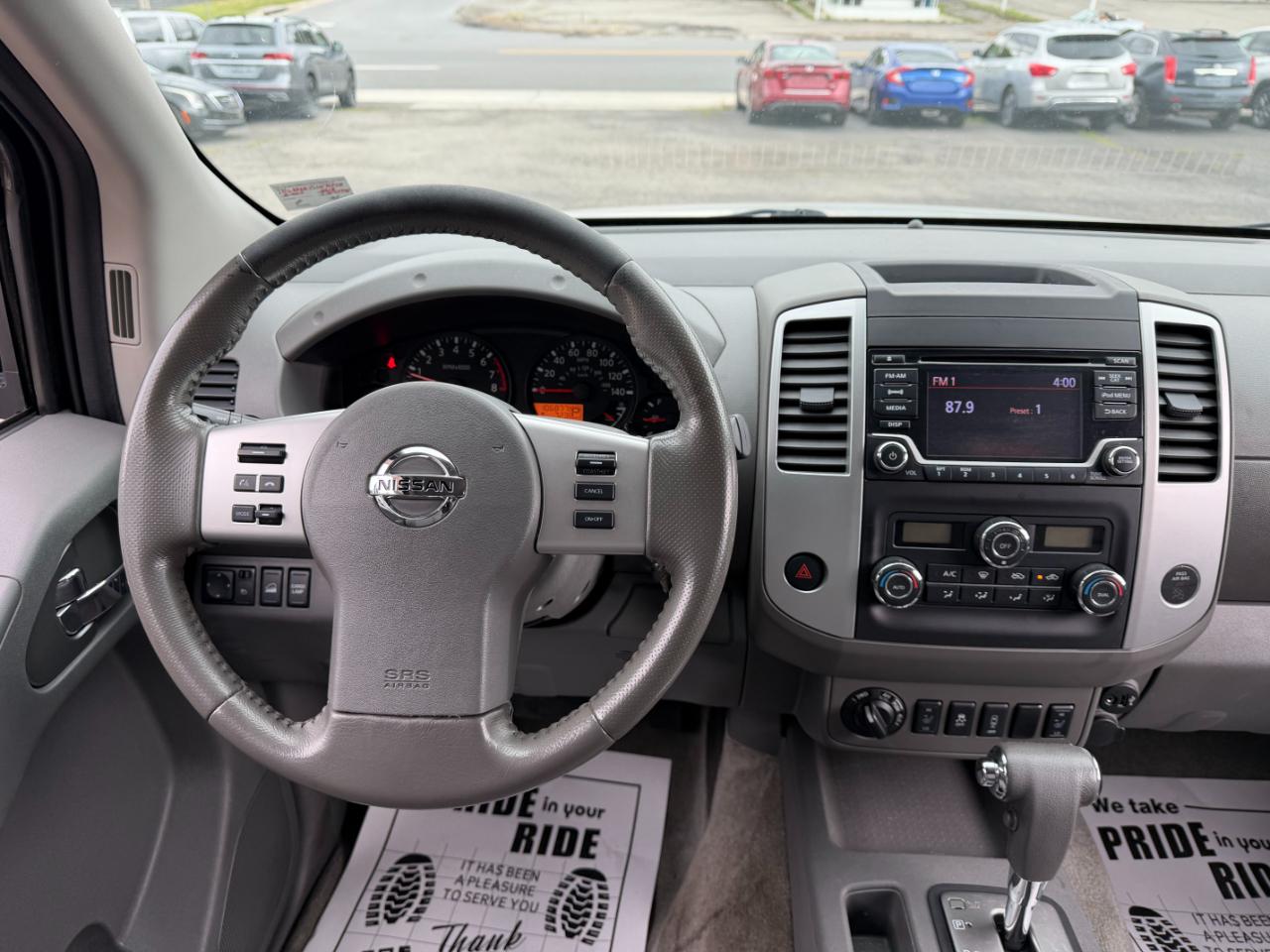 Nissan Frontier SV Crew Cab 5AT 4WD 2018