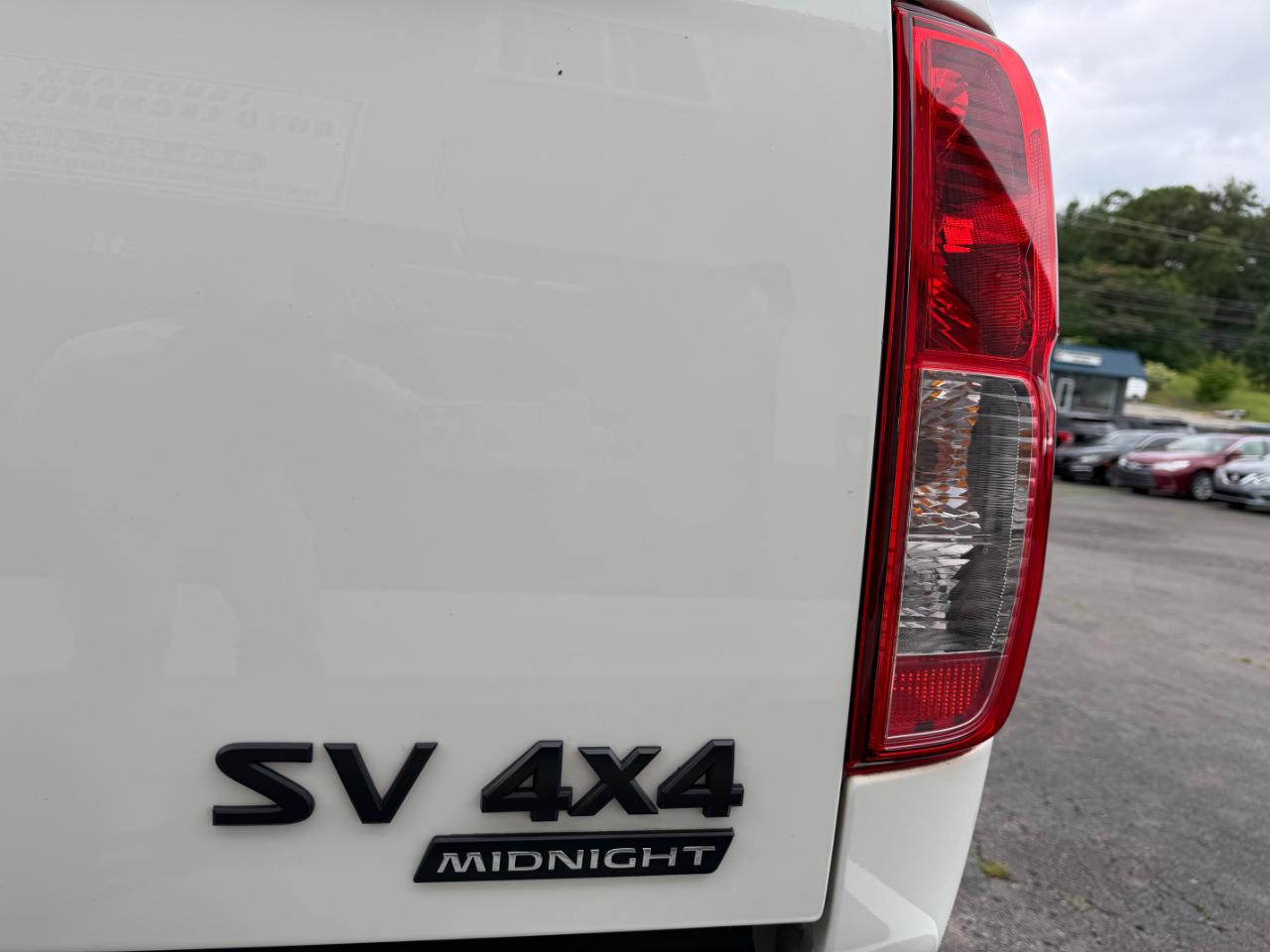 Nissan Frontier SV Crew Cab 5AT 4WD 2018