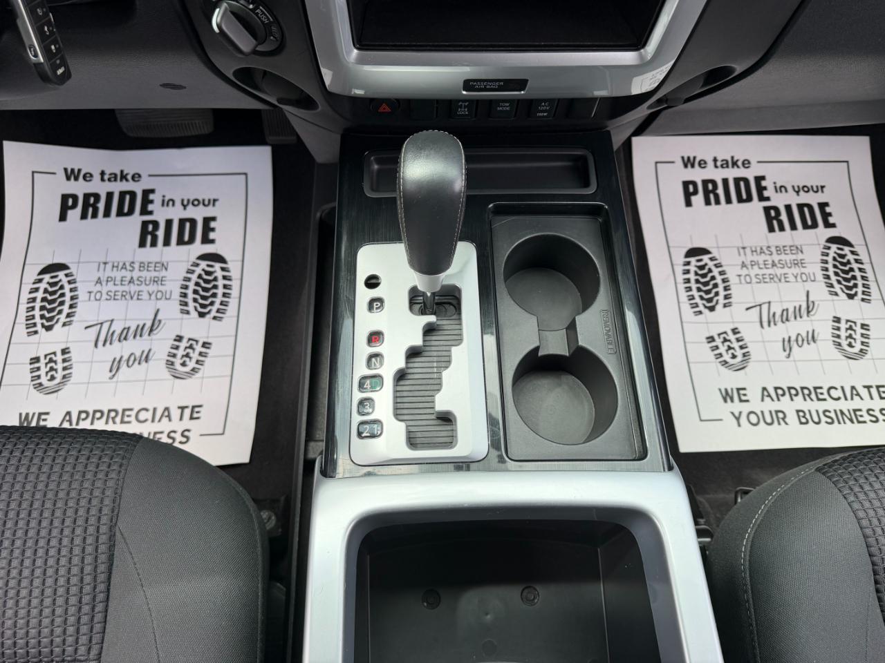 Nissan Titan PRO-4X Crew Cab 4WD SWB 2015