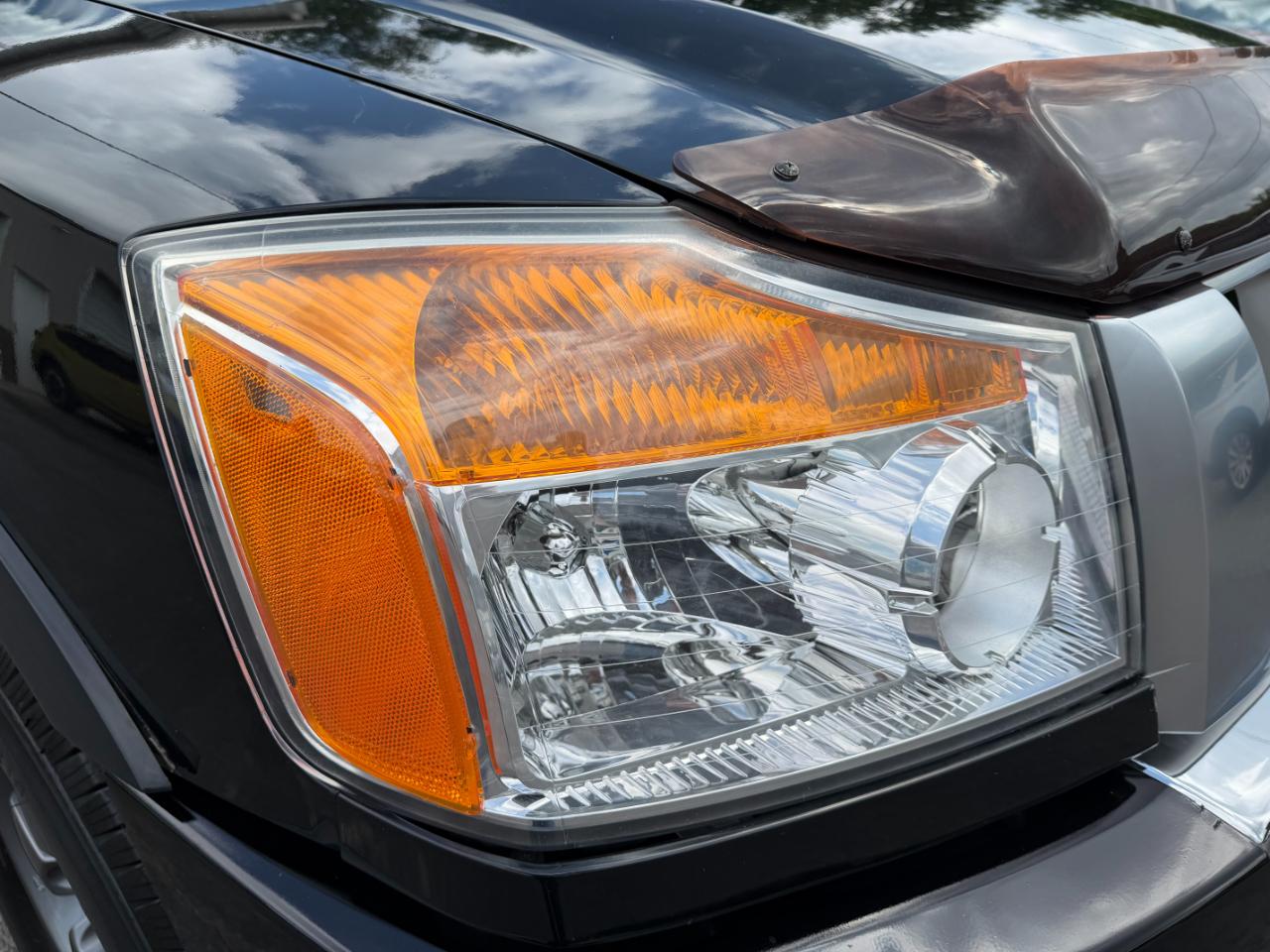 Nissan Titan PRO-4X Crew Cab 4WD SWB 2015