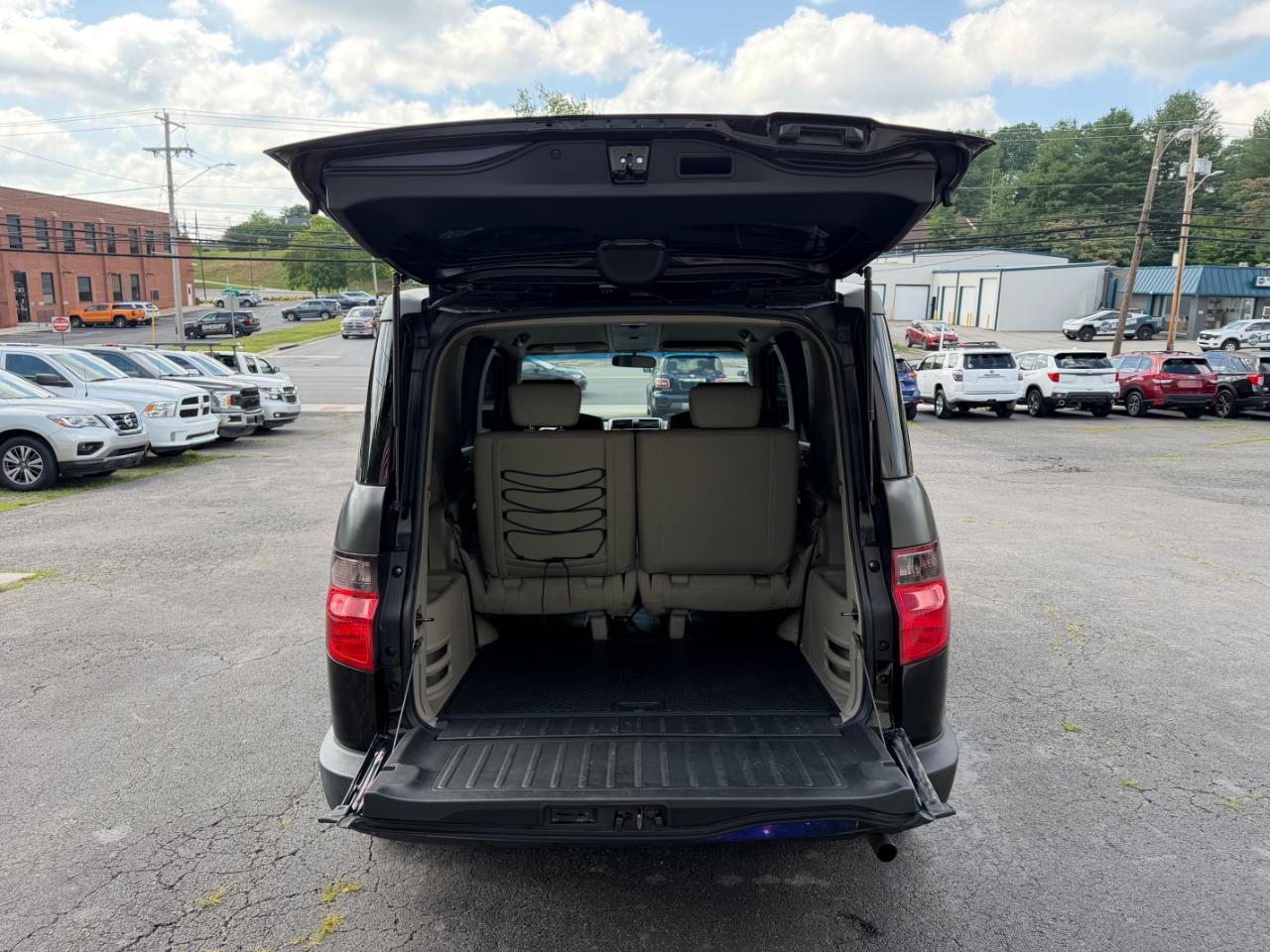 Honda Element EX 4WD AT 2011