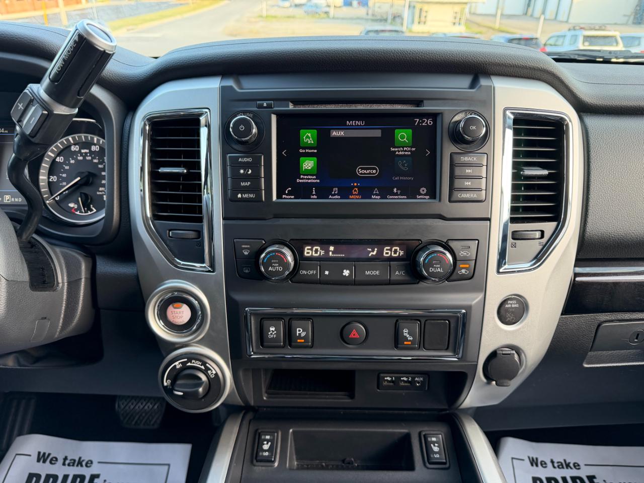 Nissan Titan SV Crew Cab 4WD 2019