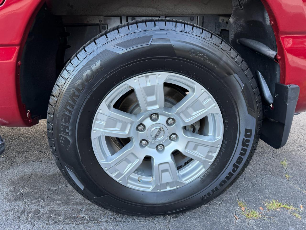 Nissan Titan SV Crew Cab 4WD 2019