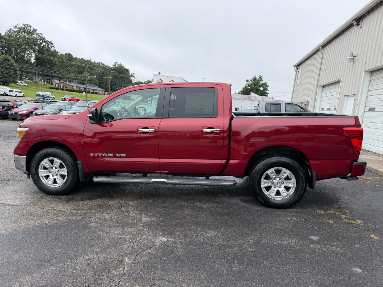 Nissan Titan SV Crew Cab 4WD 2019