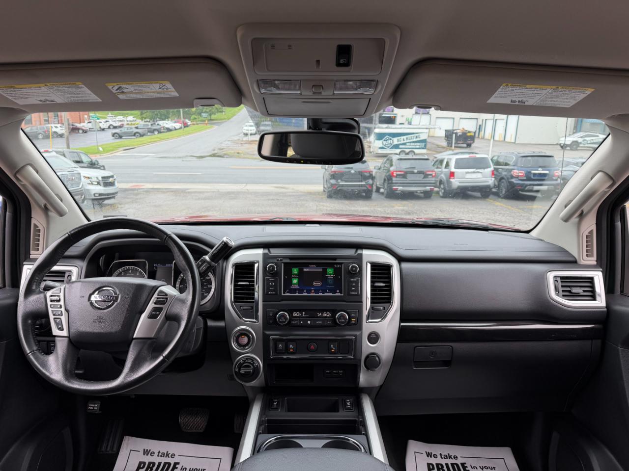 Nissan Titan SV Crew Cab 4WD 2019