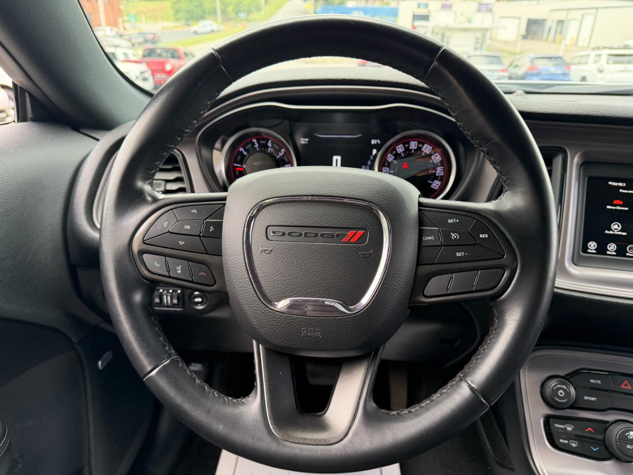 Dodge Challenger SXT 2023