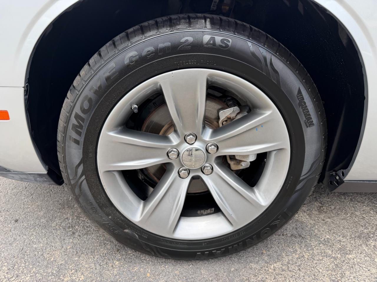 Dodge Challenger SXT 2023