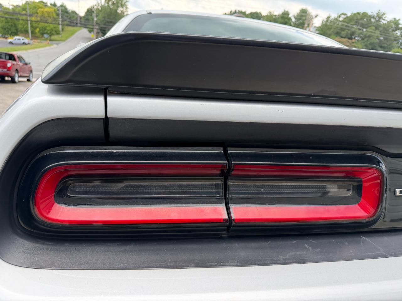 Dodge Challenger SXT 2023