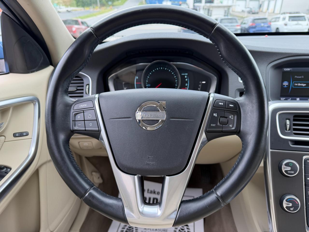 Volvo S60 2.5L Turbo AWD Auto w/Sunroof 2014