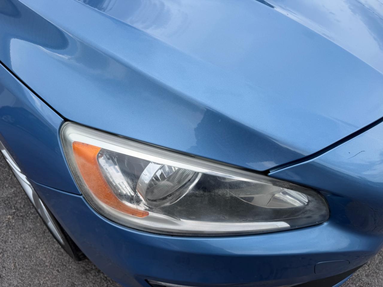 Volvo S60 2.5L Turbo AWD Auto w/Sunroof 2014