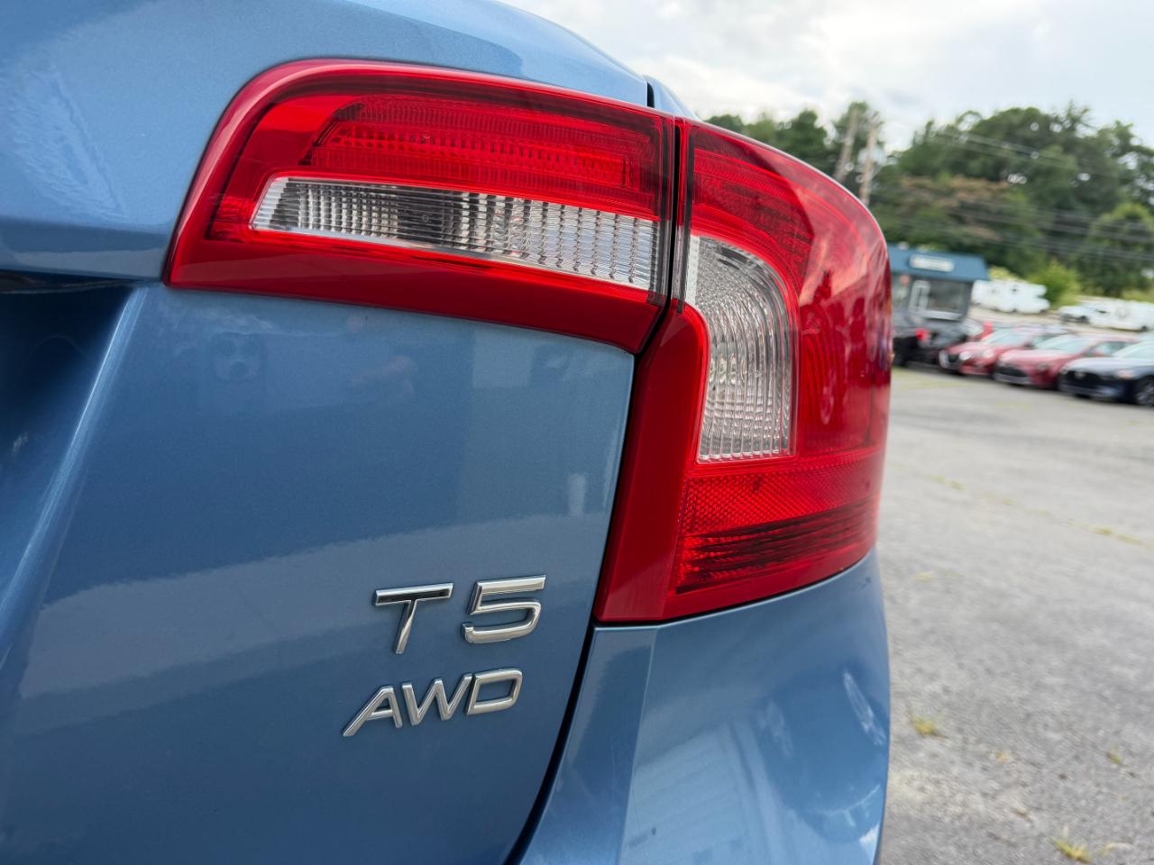Volvo S60 2.5L Turbo AWD Auto w/Sunroof 2014