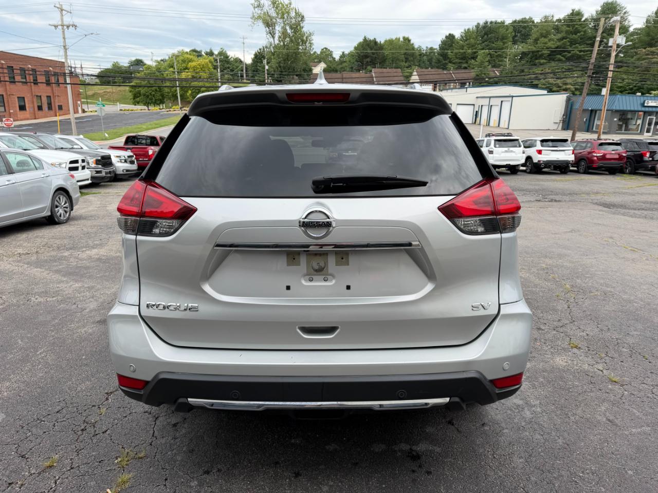 Nissan Rogue S 2020