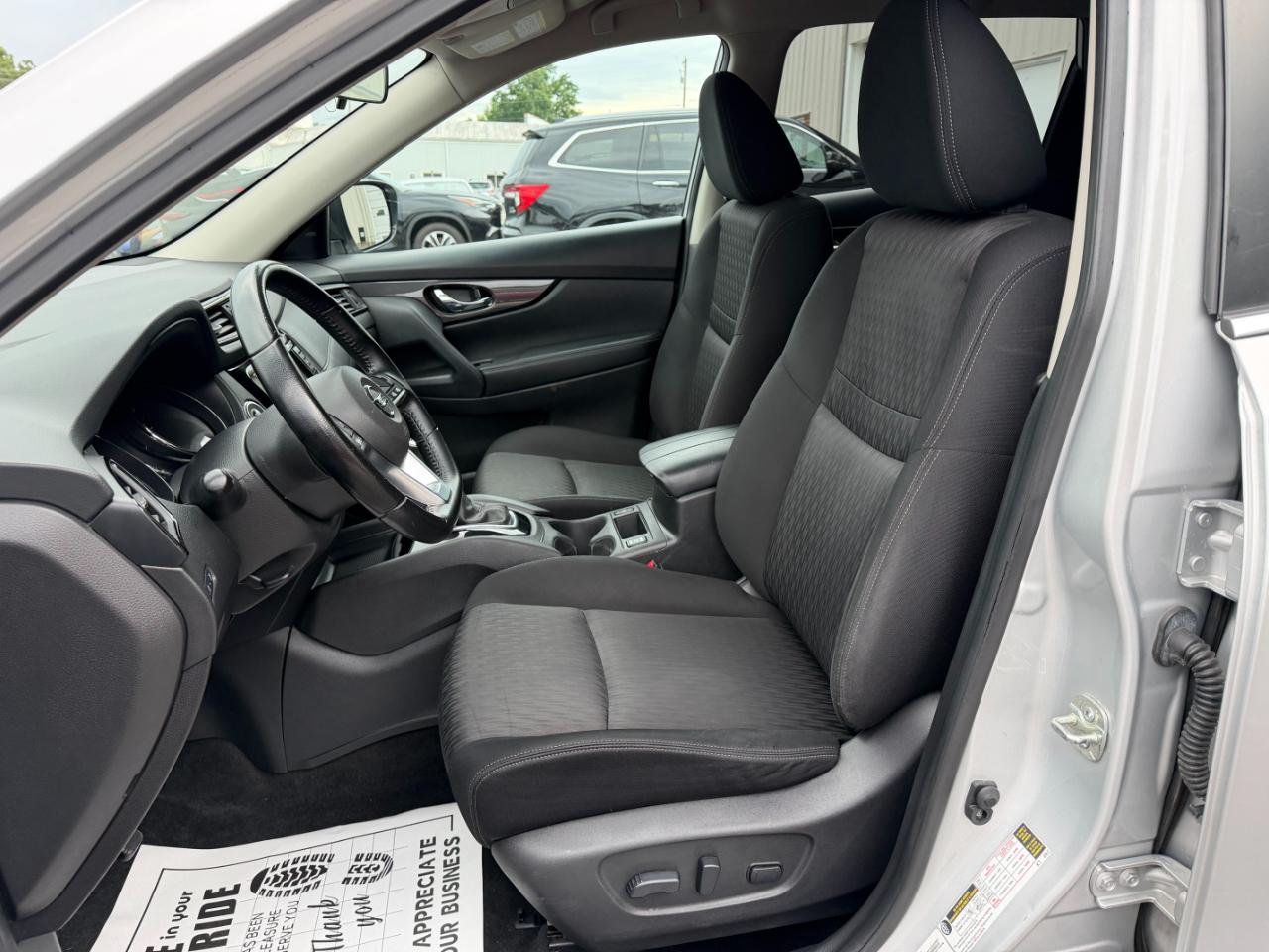 Nissan Rogue S 2020