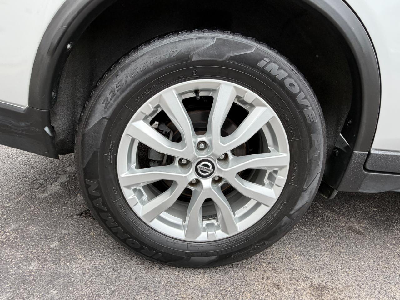 Nissan Rogue S 2020