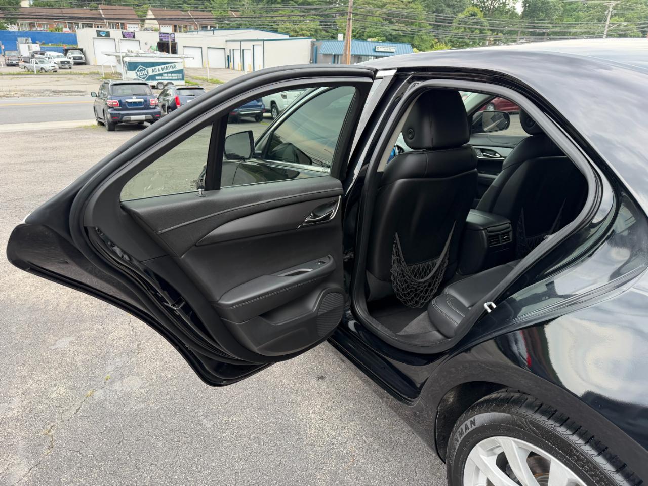 Cadillac ATS 2.0L Standard AWD 2017