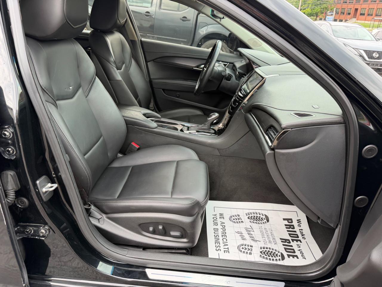 Cadillac ATS 2.0L Standard AWD 2017