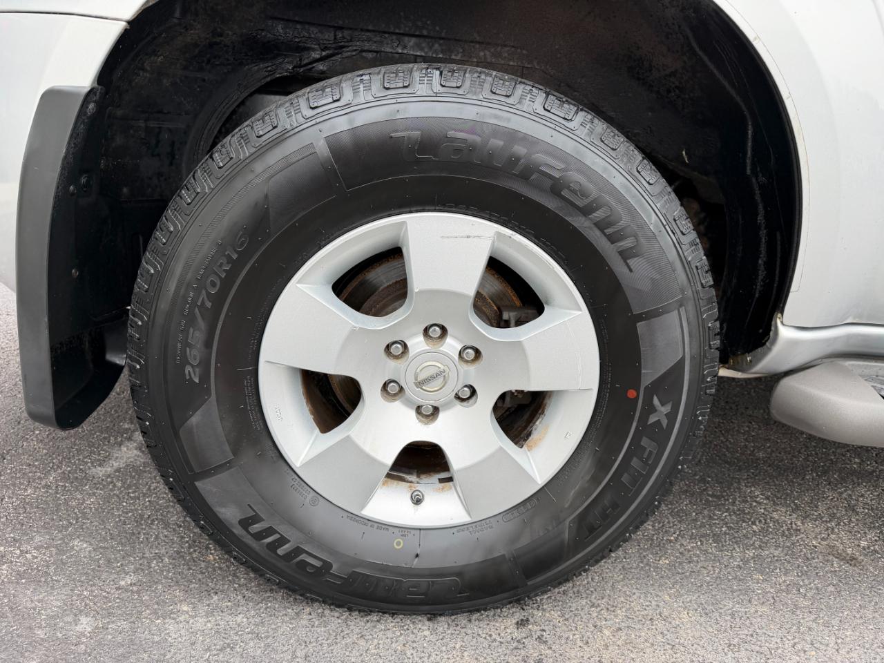 Nissan Pathfinder SE 4WD 2006