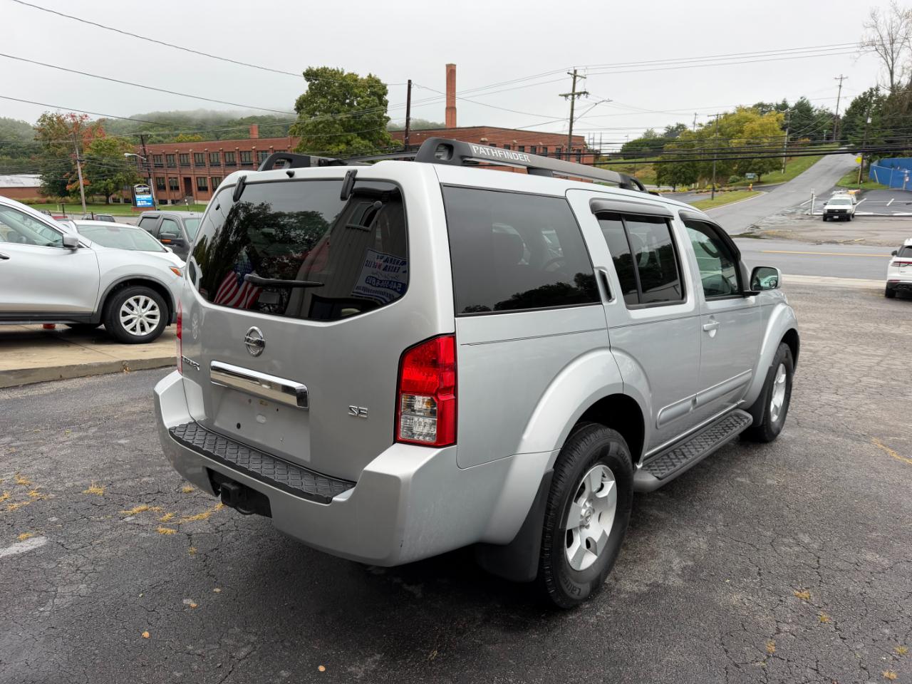 Nissan Pathfinder SE 4WD 2006