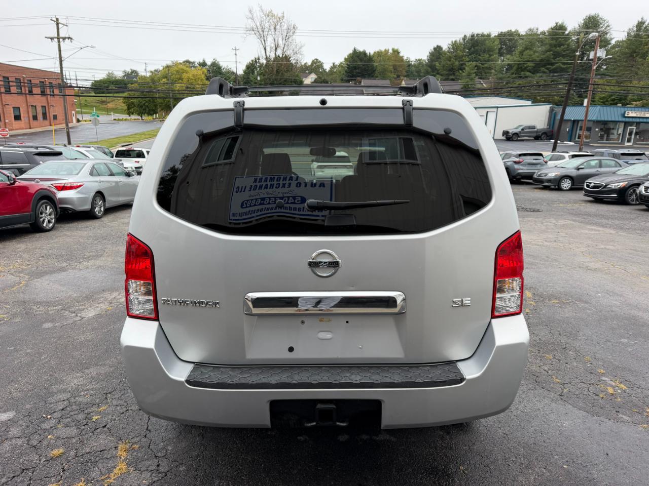 Nissan Pathfinder SE 4WD 2006