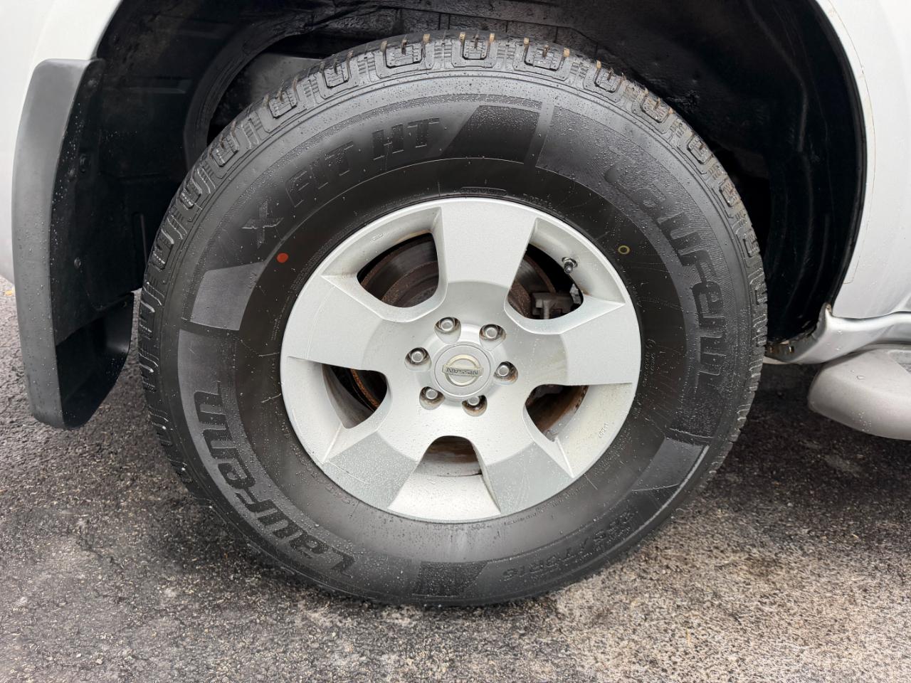 Nissan Pathfinder SE 4WD 2006
