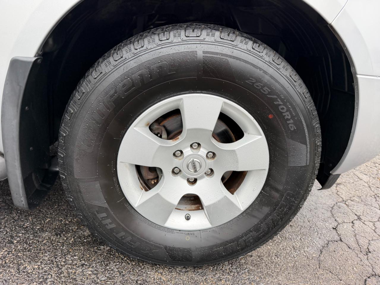 Nissan Pathfinder SE 4WD 2006