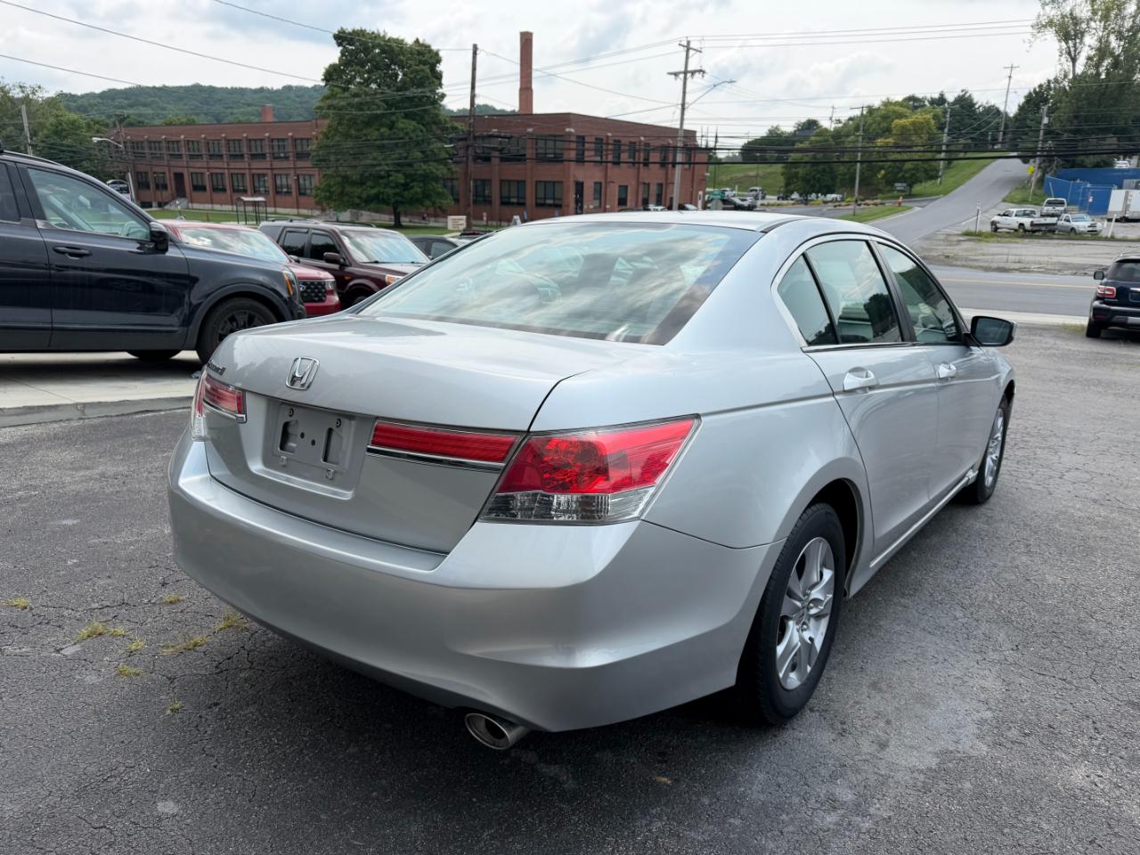 Honda Accord LX-P Sedan AT 2012
