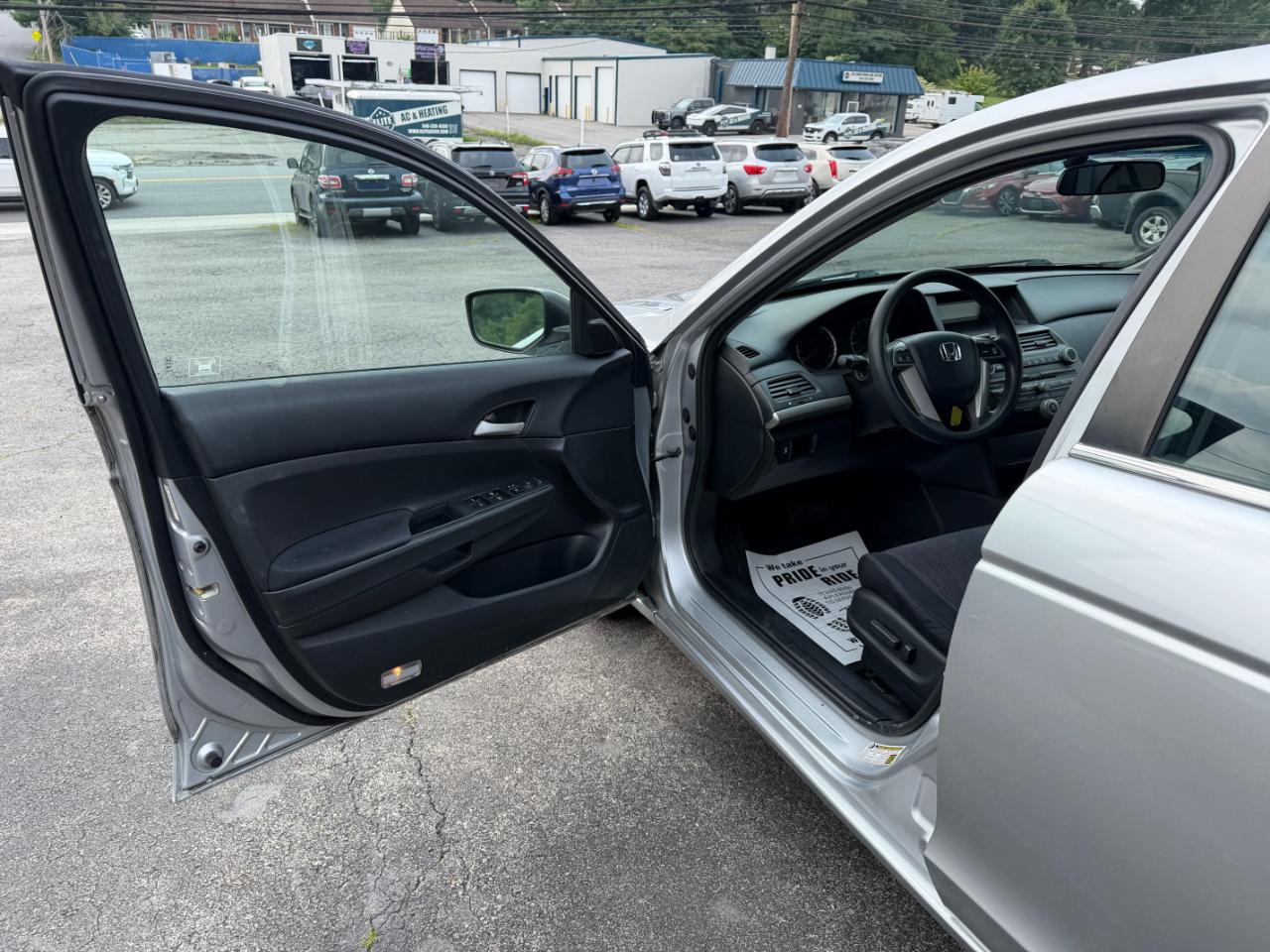 Honda Accord LX-P Sedan AT 2012