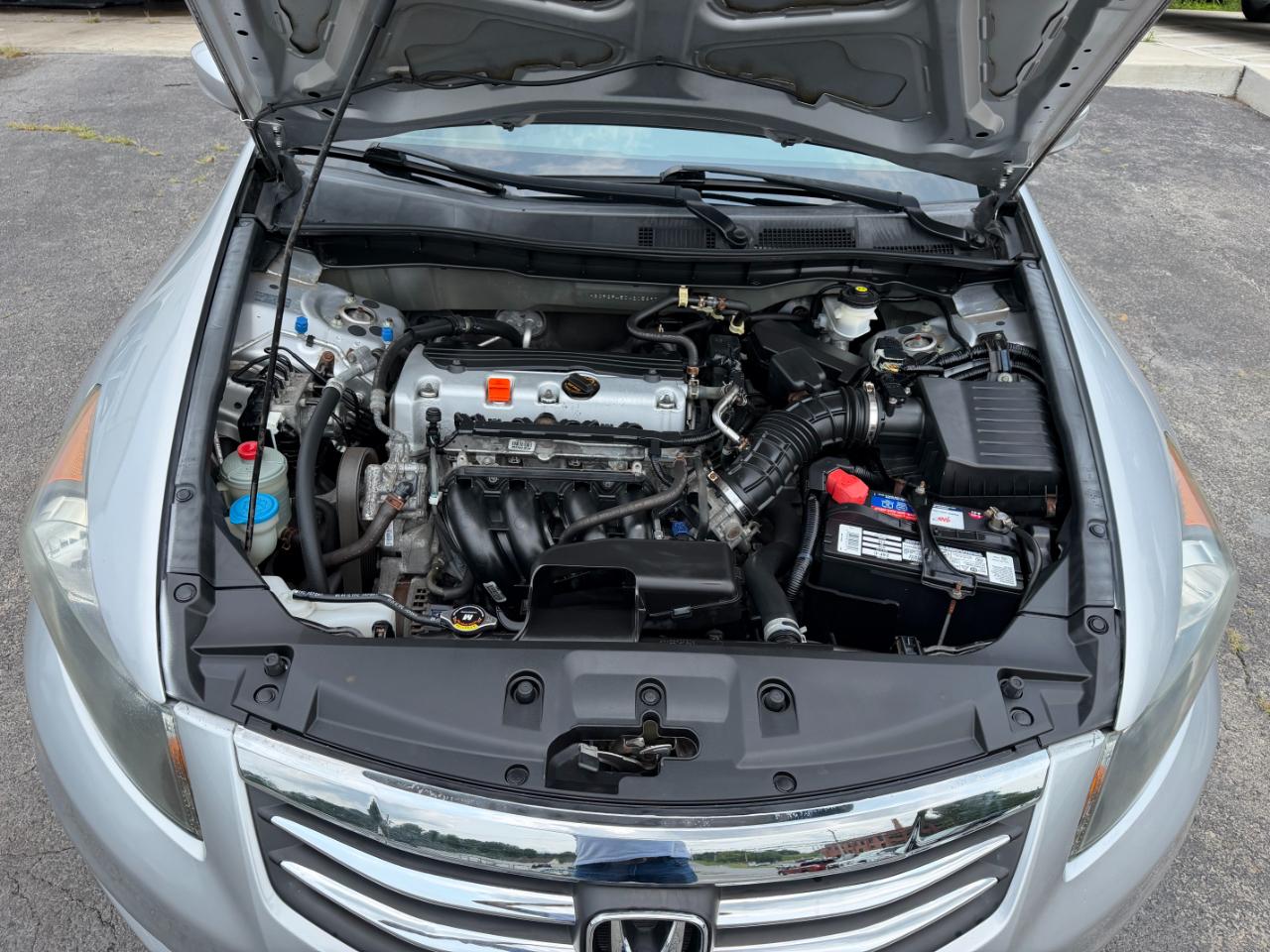 Honda Accord LX-P Sedan AT 2012