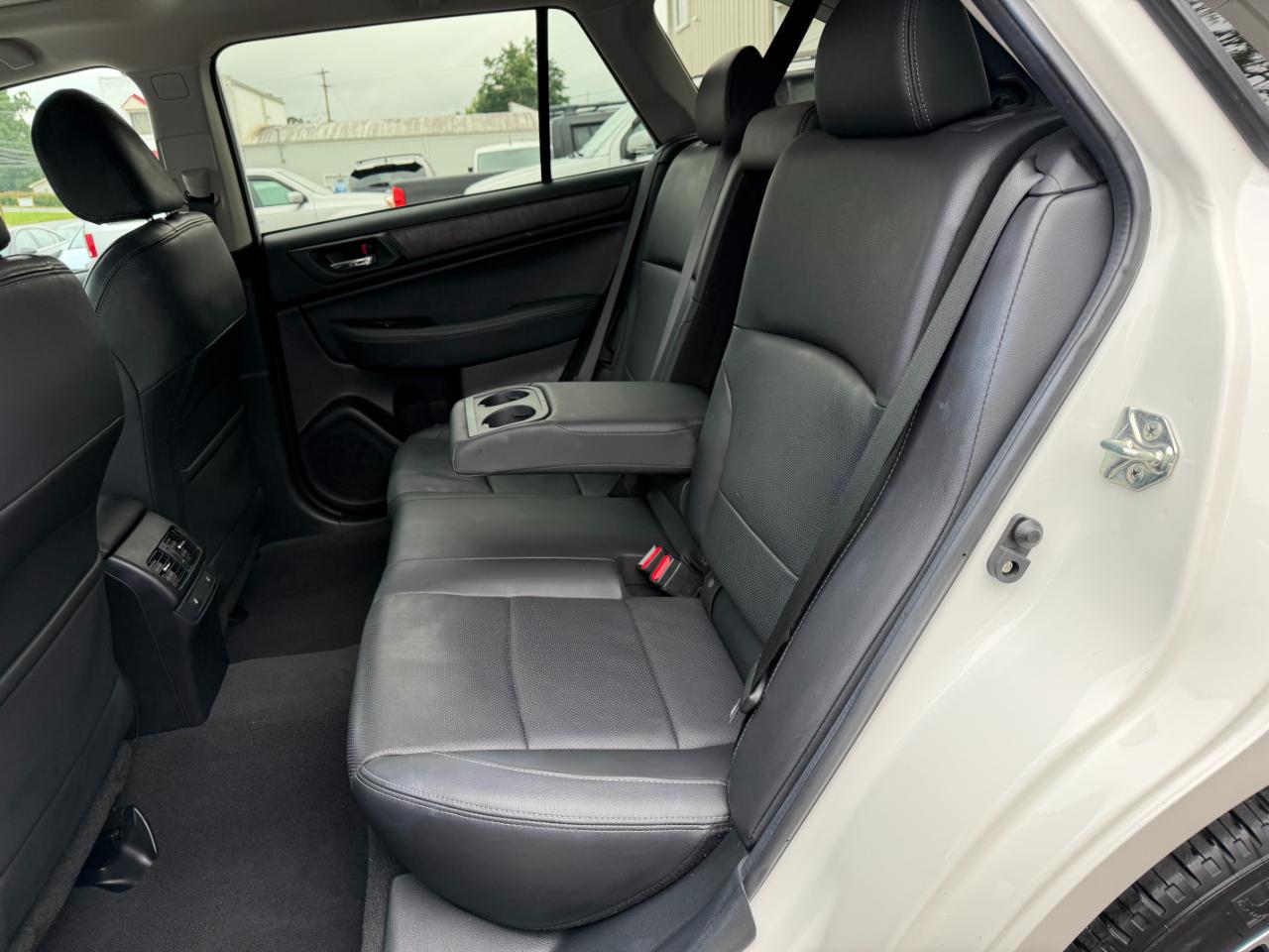 Subaru Outback 2.5i Limited 2016