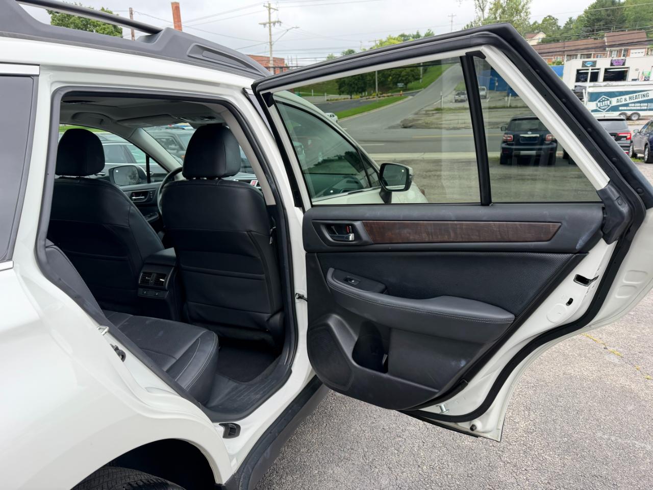 Subaru Outback 2.5i Limited 2016