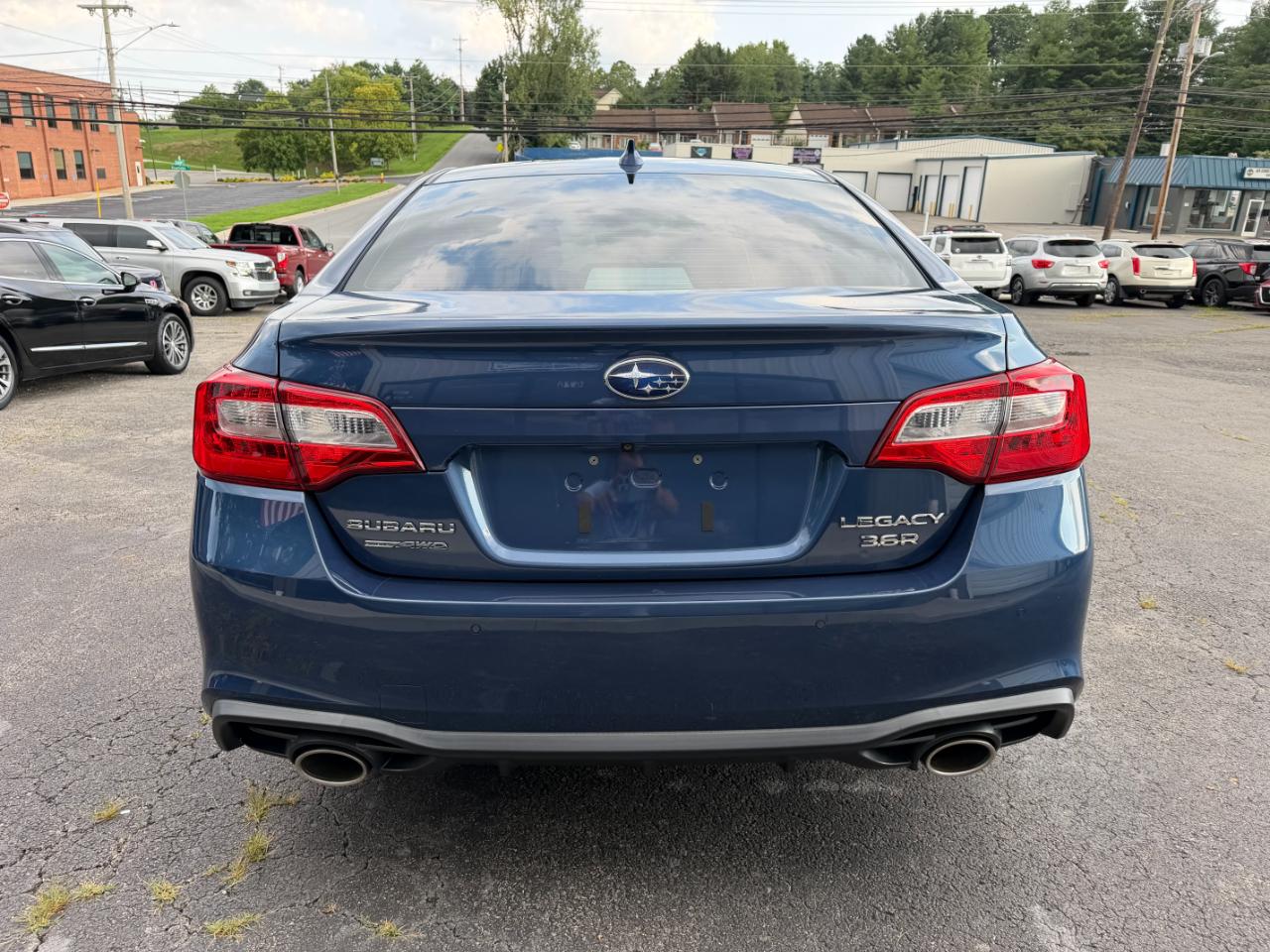 Subaru Legacy 3.6R Limited 2019