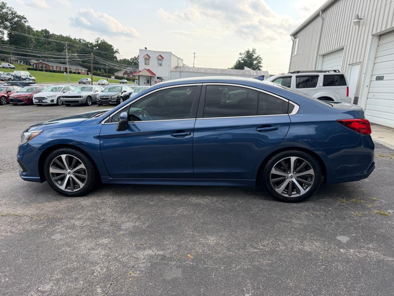 Subaru Legacy 3.6R Limited 2019